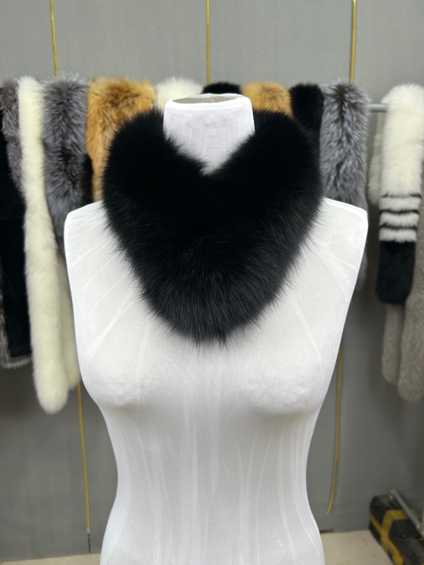 (58厘米)真狐狸毛张元英同款韩版时尚围巾秋冬保暖围脖系扣款固定