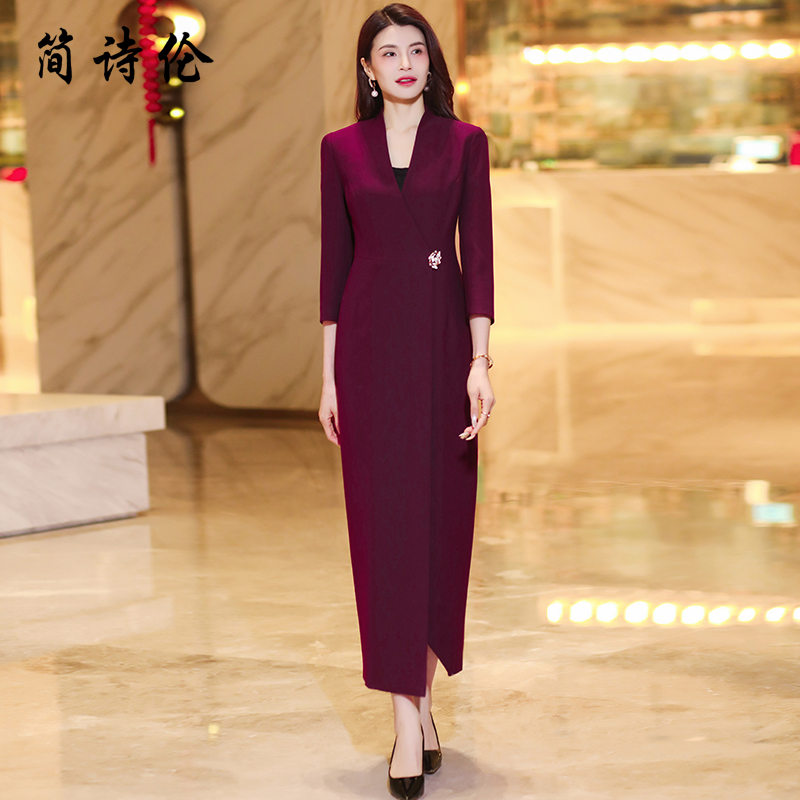 高端精致连衣裙女秋装2025年新款端庄优雅高级感名媛气质风衣式裙