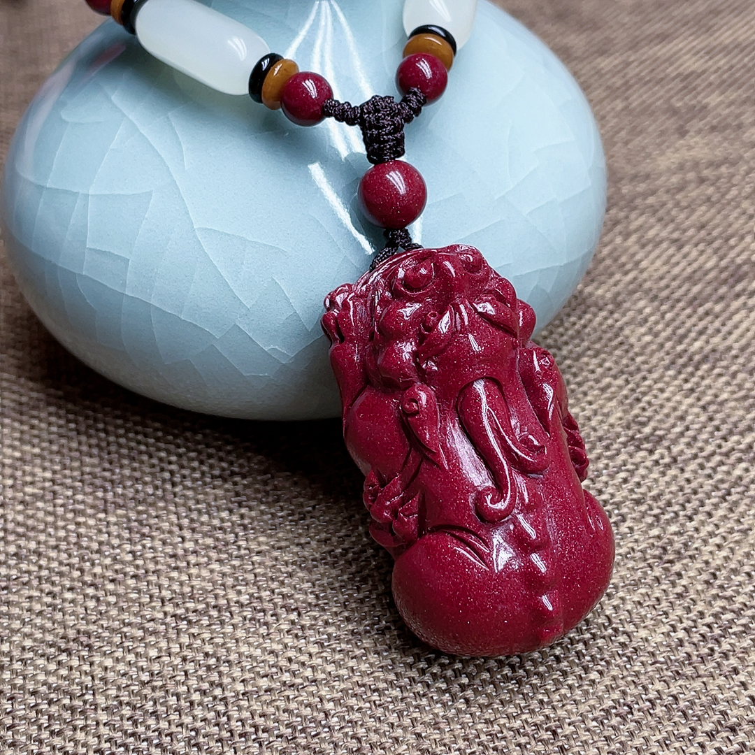 含辰砂工艺品高含量朱砂紫金砂貔貅吊坠 霸王吞金兽男款手把件