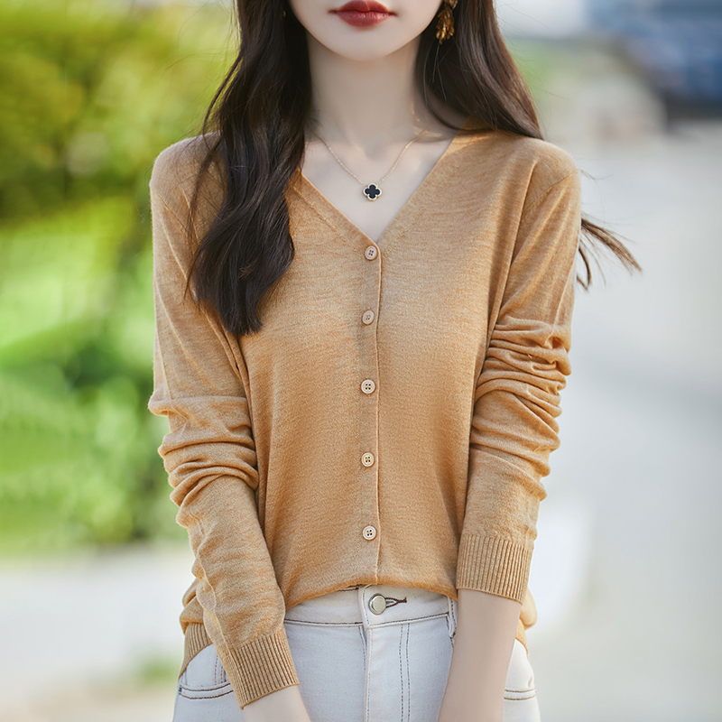 16针超薄V领水溶夏季针织开衫女宽松纯色长袖空调衫防晒衫