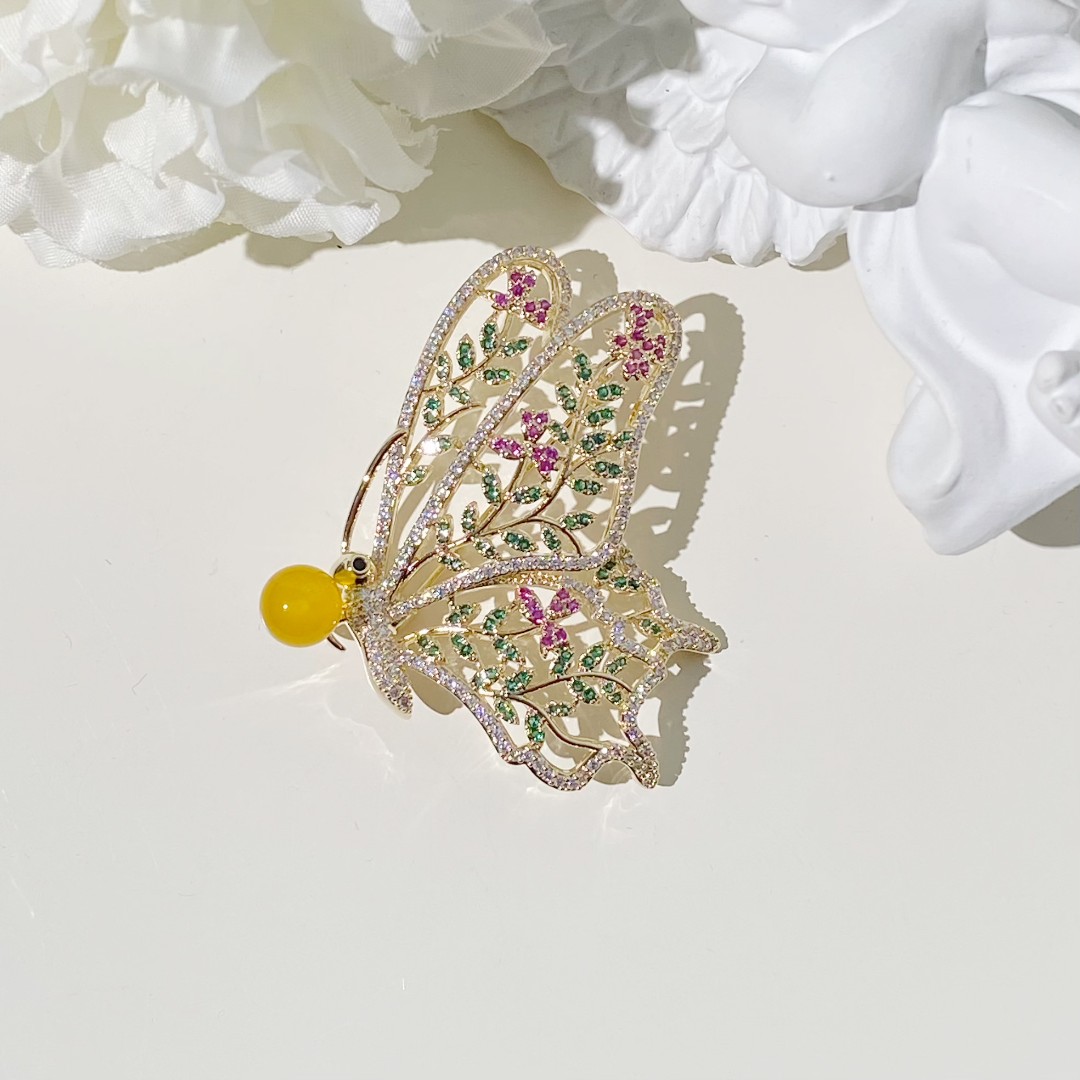 铜合金合成锆石胸针 HY2132精致蜜蝶胸针