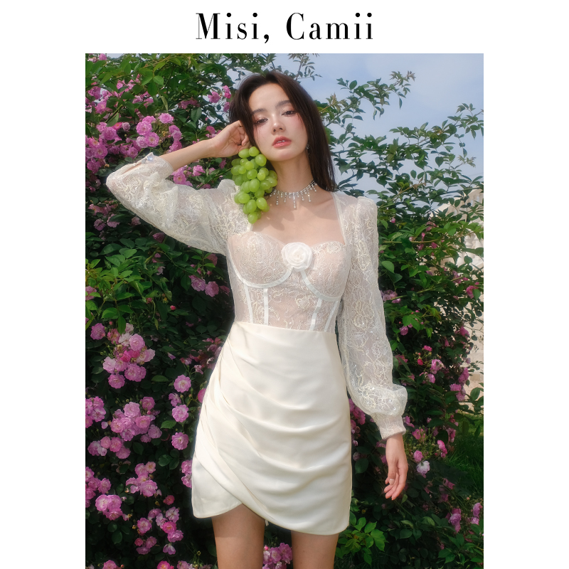 Misi,Camii夏季玫瑰抹胸抽褶连衣裙蕾丝方领法式长袖高腰修身短裙