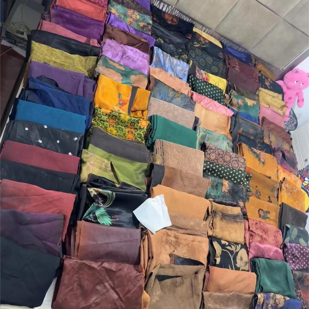 定向链接 喊名字去拍占单拍随机发布料，此链接不退换，布头。