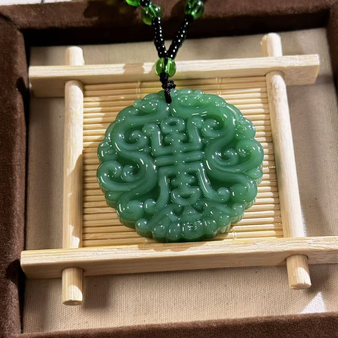  3.深绿福寿安泰吊坠经典时尚百搭款