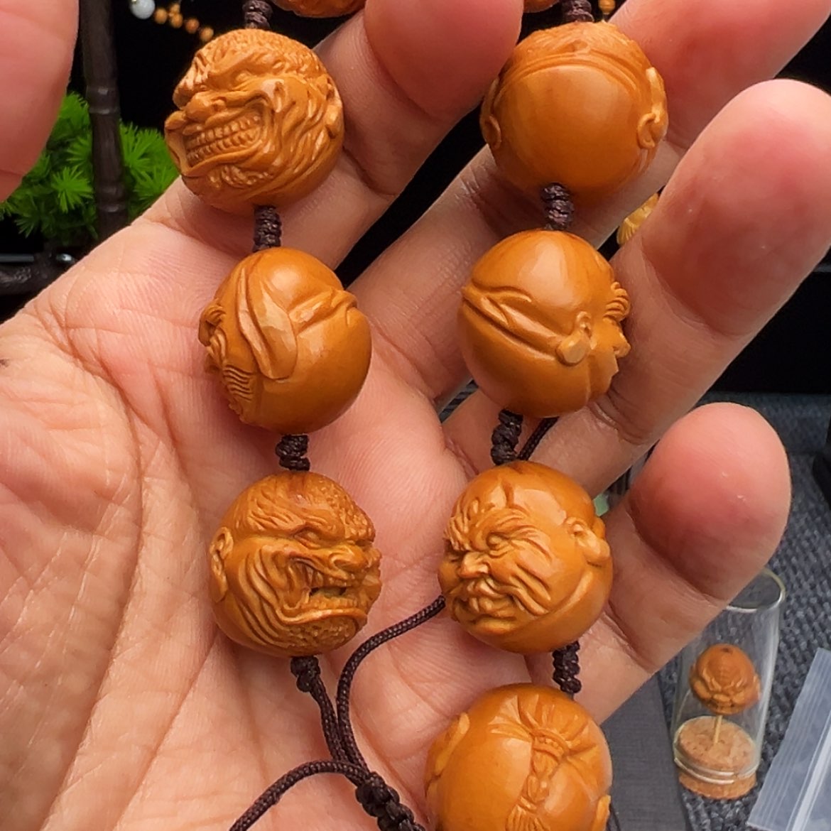 【闪购商品】水晶六道恶僧核雕H****x