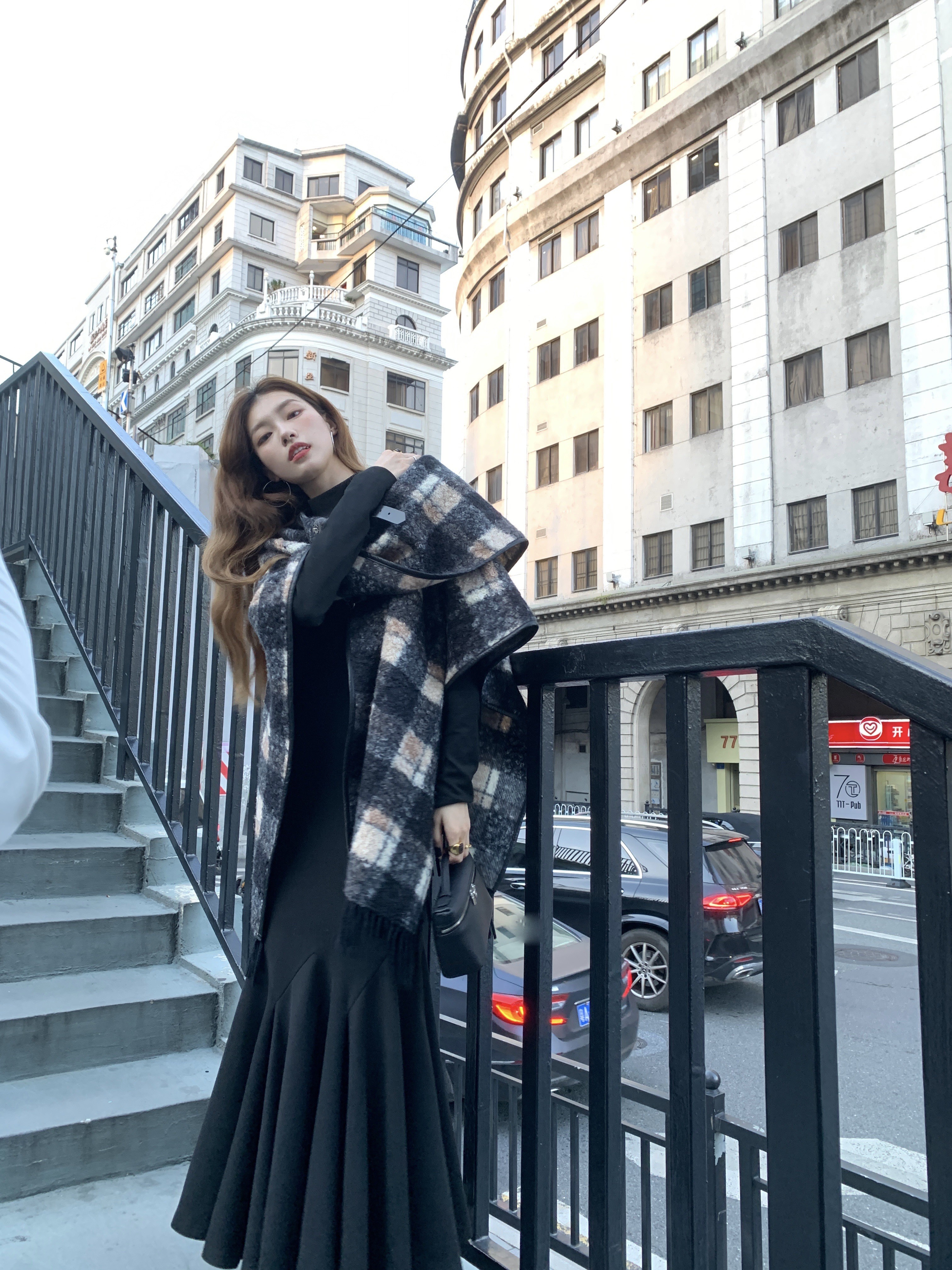 SourceWithU 10.10仙品鱼尾 拜耳德绒高级连衣裙修身显瘦黑色长裙