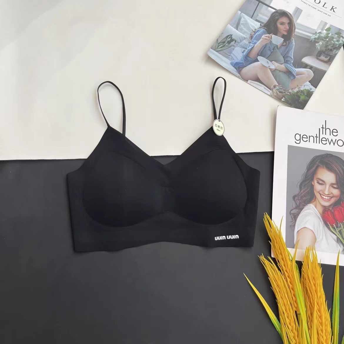 衣号店主播自留一体杯防走光可外穿抹胸细肩带交叉美背背心时尚