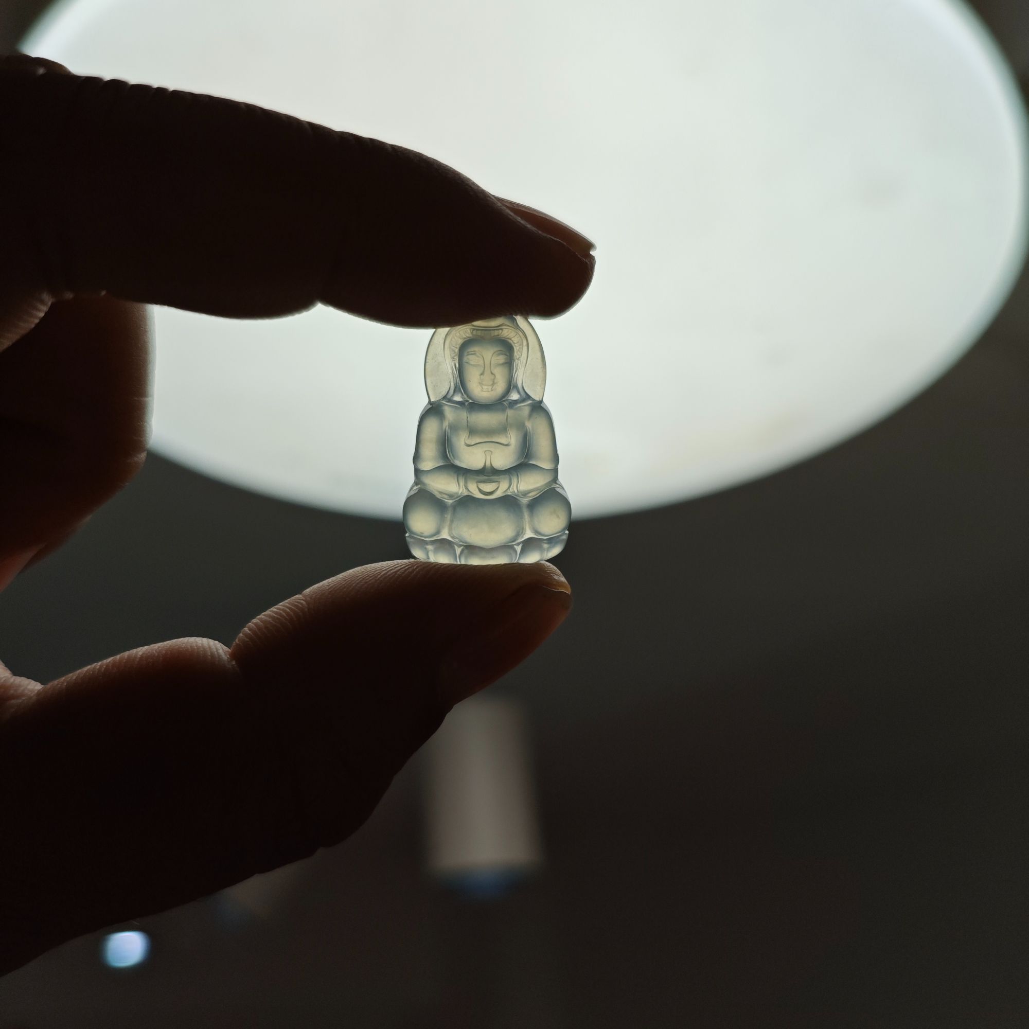 天然缅料翡翠A货高冰观音精美时尚项坠精雕雕刻