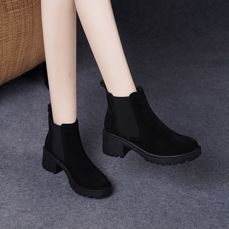 爆款秋冬款真皮高端短靴女鞋短筒时尚小短靴磨砂瘦瘦靴时装靴