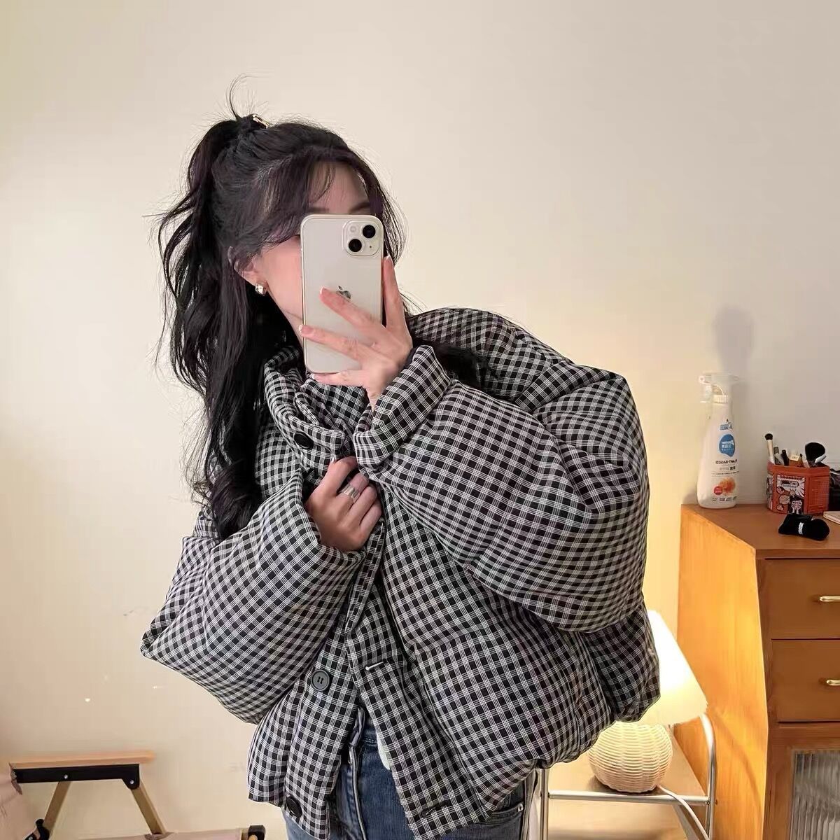 波司澄2023年新款冬季韩版千鸟格羽绒服女短款立领白鸭绒加厚面包