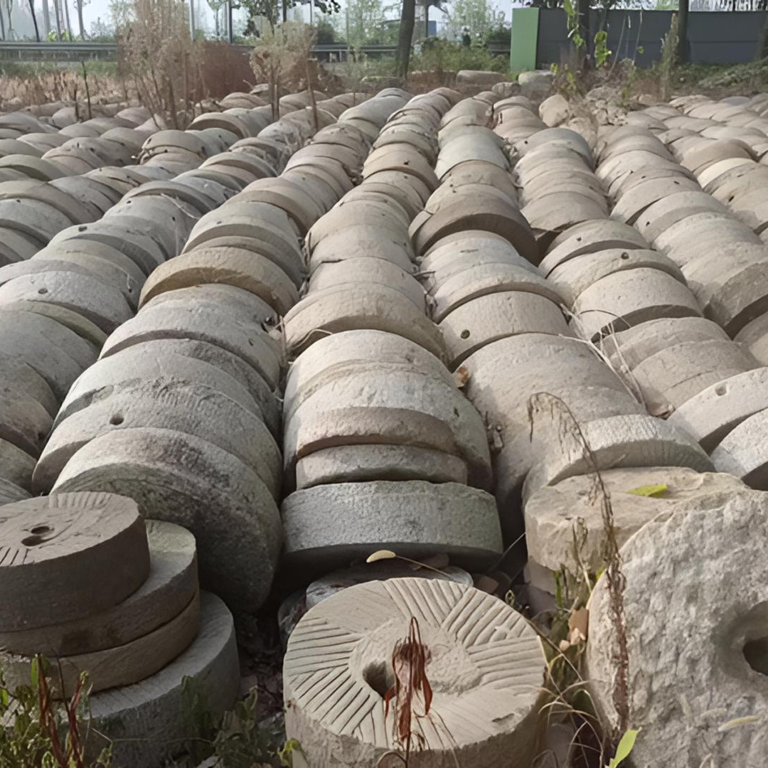 农村老物件石磨盘茶桌石槽石臼石磙流水摆件等（一物一拍 不包邮）