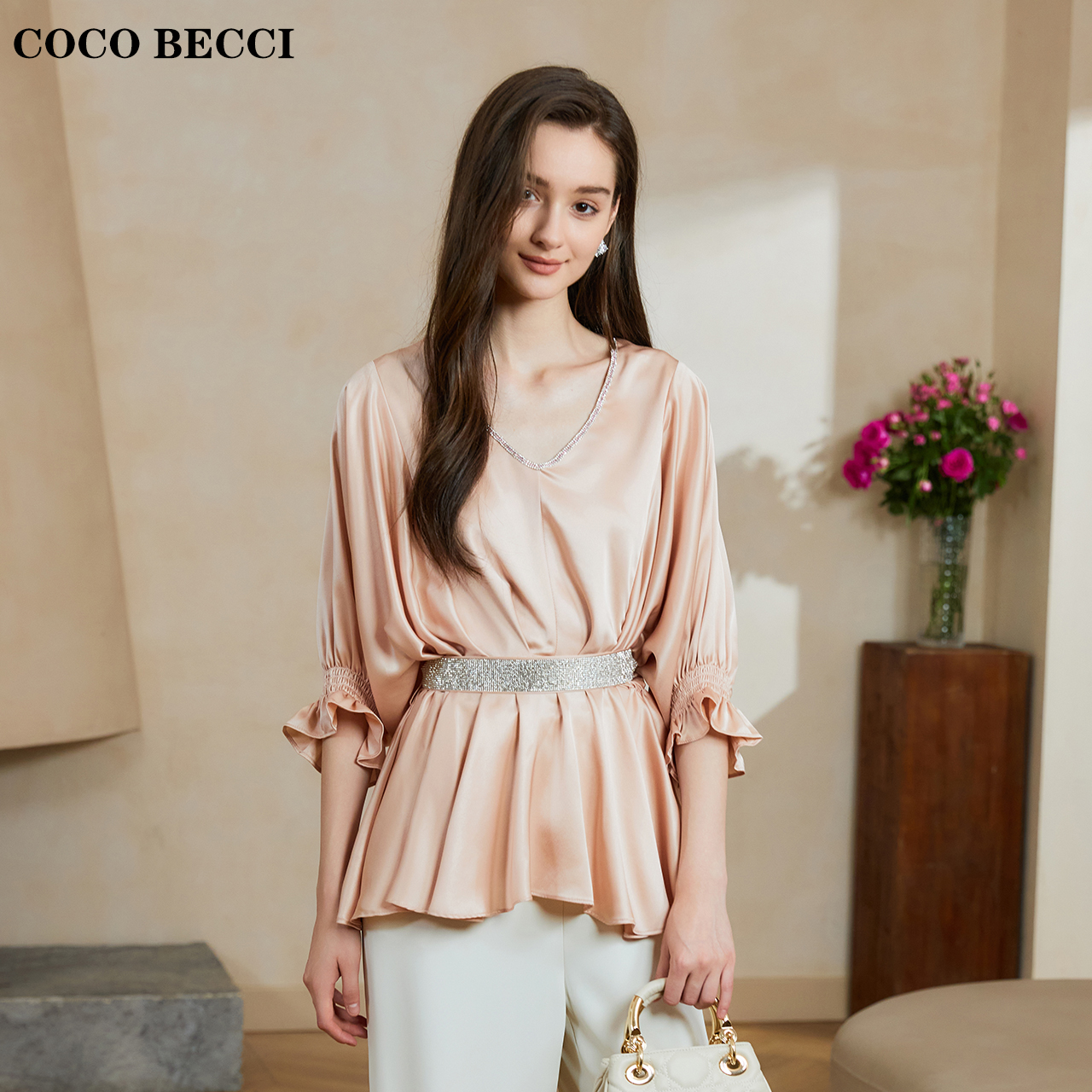 粉丝COCO BECCI【华丽女主】法式收腰上衣YT24YSU540009