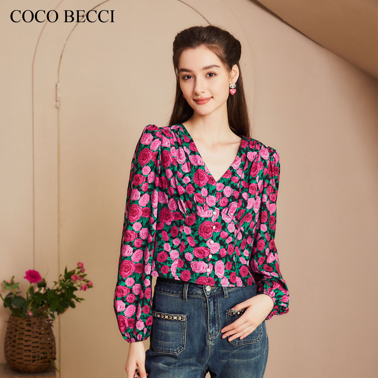 COCO BECCI【紫玫瑰】时尚玫瑰印花上衣YT24YA230010