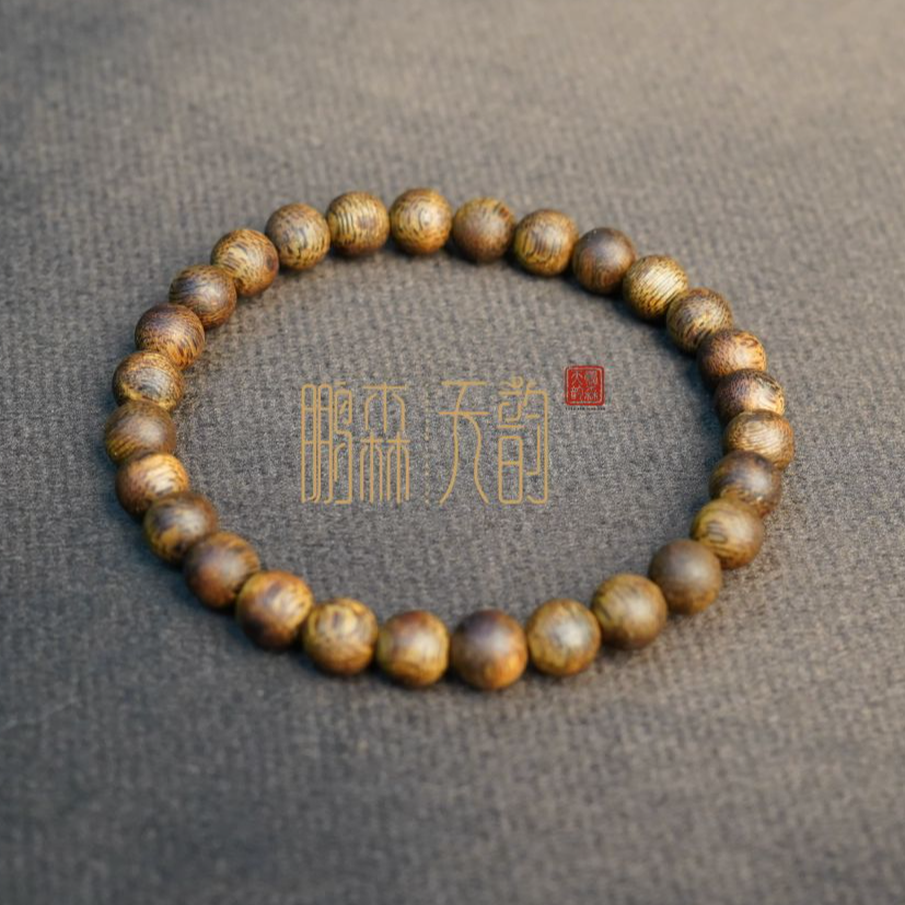 【圆珠-美女精巧款】尺寸卡6香味海南莺歌绿奇楠沉香手串木质