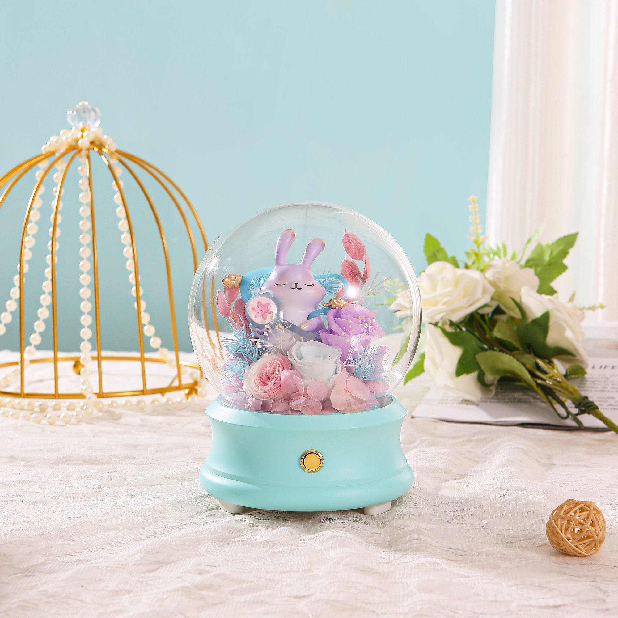 那些花儿-玻璃罩飞天兔娇花