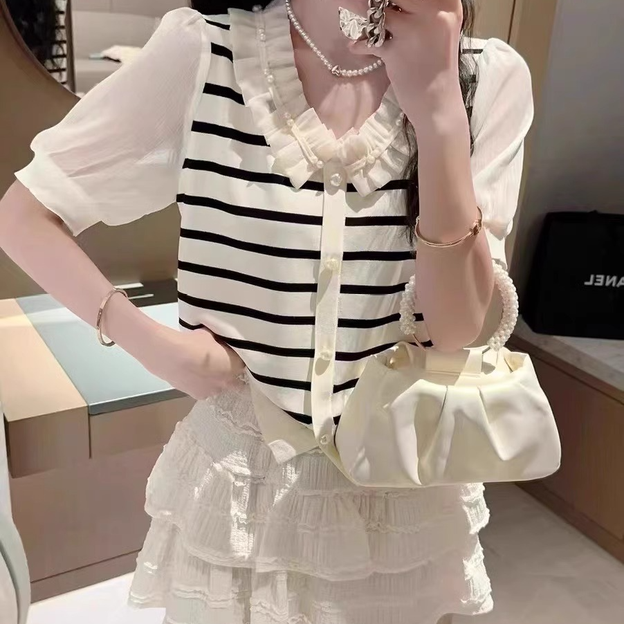订珠雪纺袖拼接冰丝针织衫薄款短袖女夏新款V领显瘦条纹拼色上衣