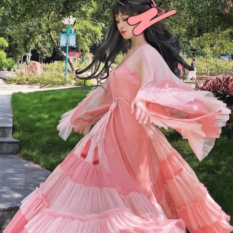 定制女装！退货地址是假地址哦！要退货一定要联系客服