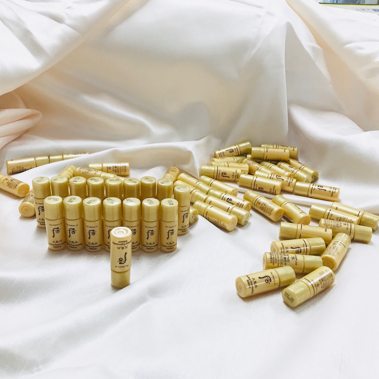 韩国whoo后天气丹乳护肤保湿华泫乳小样套装整包30个5ML