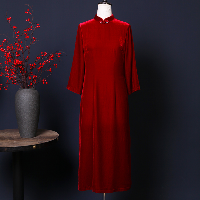 （崔万志旗袍）新款气质真丝绒旗袍连衣裙 手动花扣 WZ4933