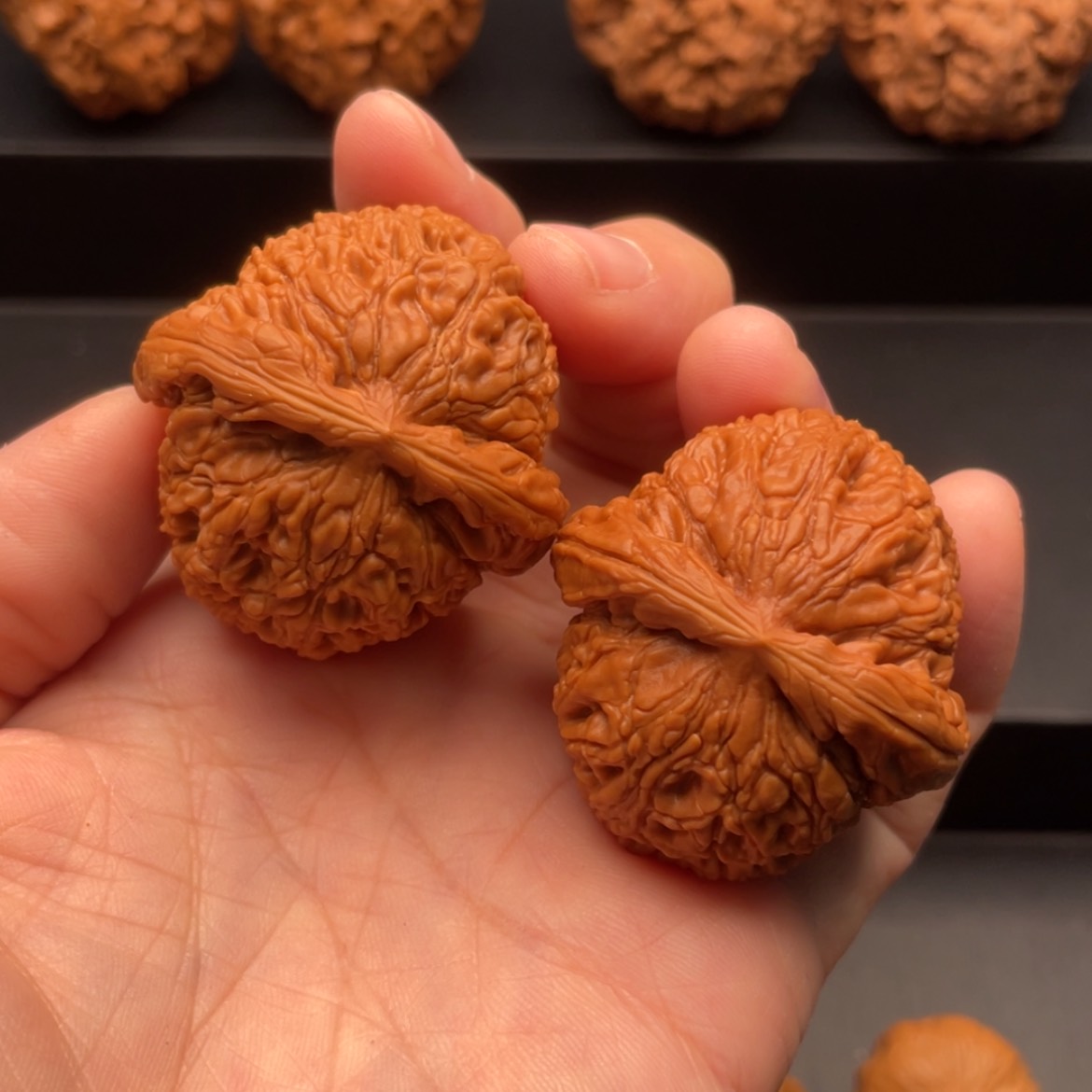 【闪购商品】桃核吊坠39/41水龙