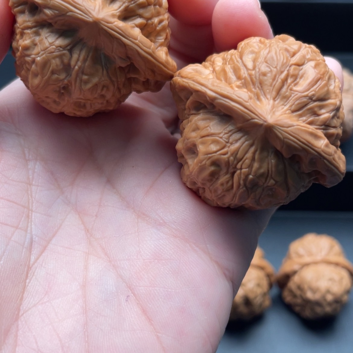 【闪购商品】桃核吊坠花***离