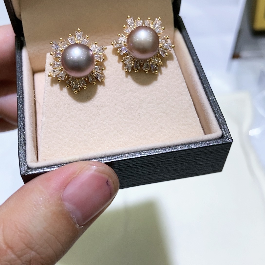 【闪购商品】淡水珍珠颈饰合金103