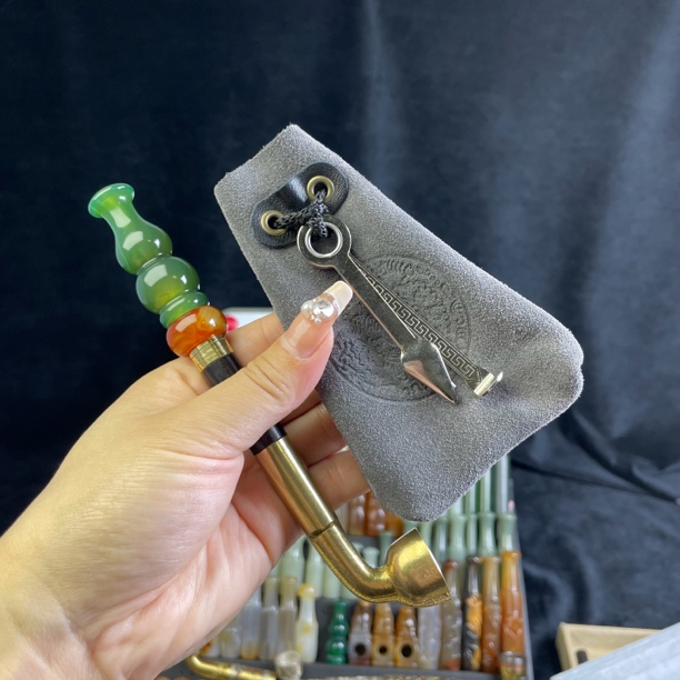 纯手工老式旱烟袋总长17cm左右（长度可联系客服定制）送灰色牛皮包