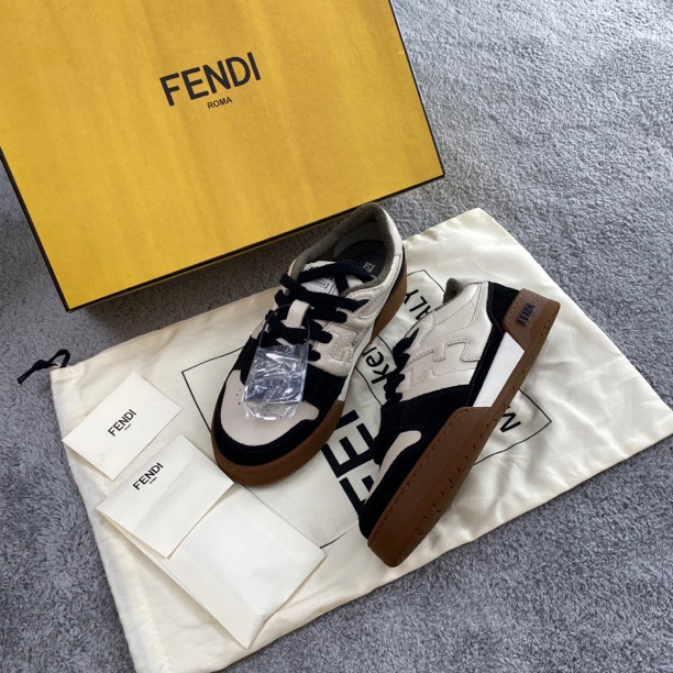 未使用 FENDI/芬迪 Match 黑白低帮休闲板鞋增高鞋潮流