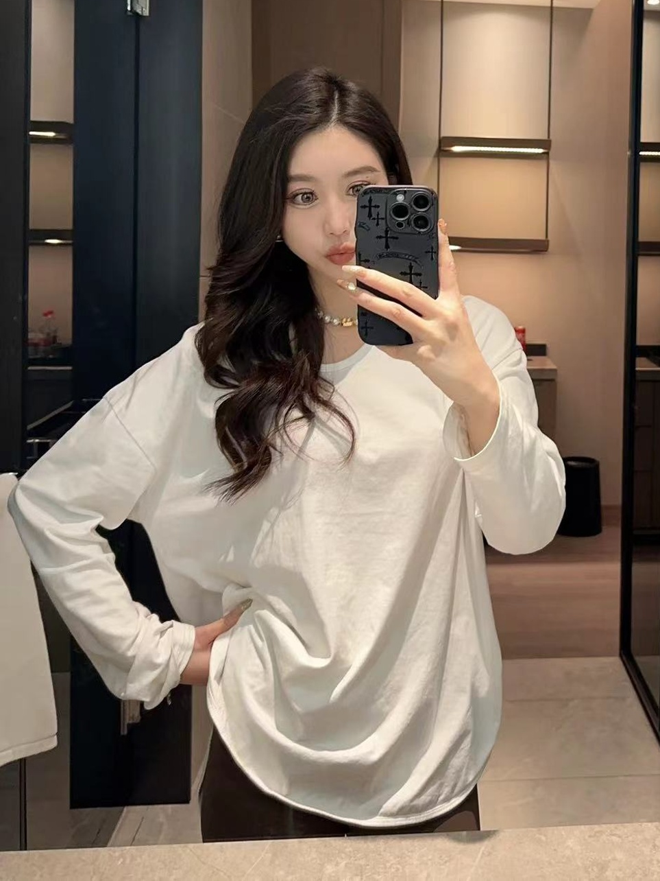 【婷婷·推荐】24年韩版白色开叉百搭打底衫圆领秋冬加棉纯色毛毛