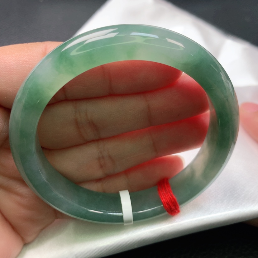 【闪购商品】翡翠手镯未镶嵌永*