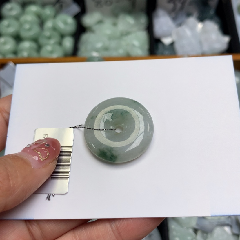 【闪购商品】翡翠颈饰未镶嵌