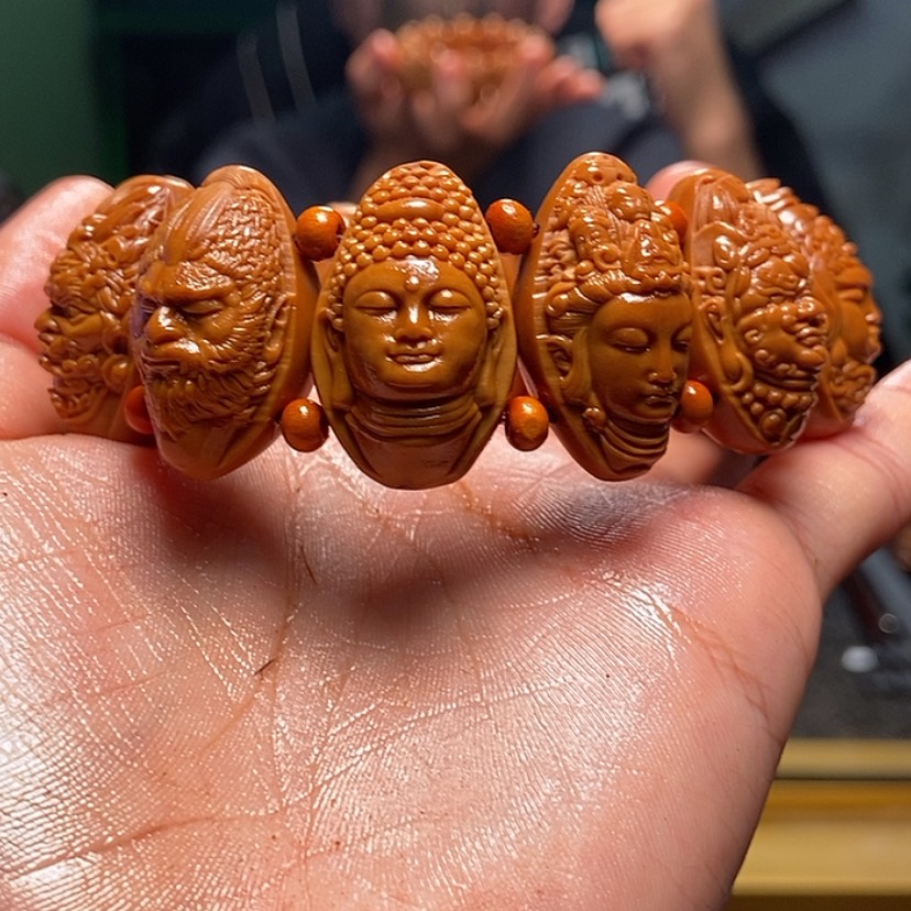 【闪购商品】橄榄核吊坠
