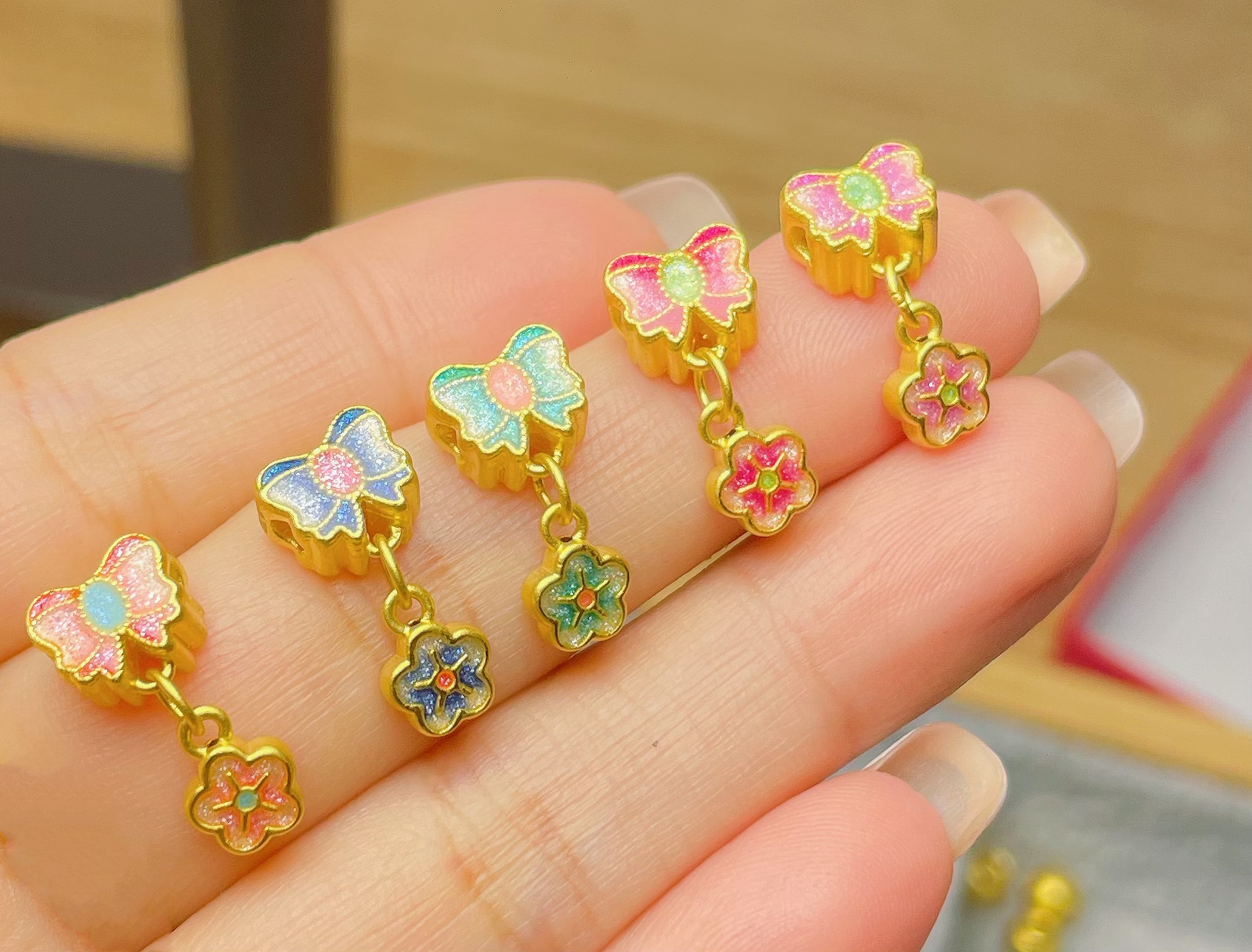 玉麓 足金999烧蓝蝴蝶花5D时尚百搭款