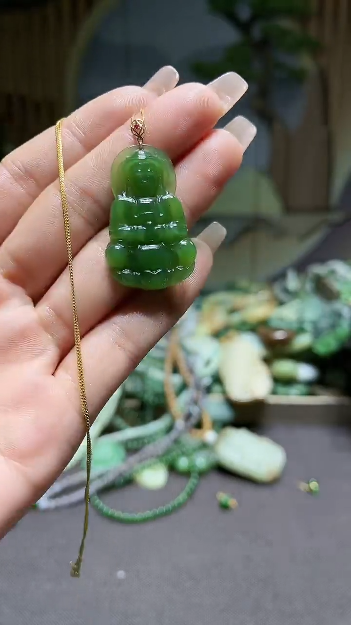 【闪购商品】和田玉挂件18K金镶嵌1