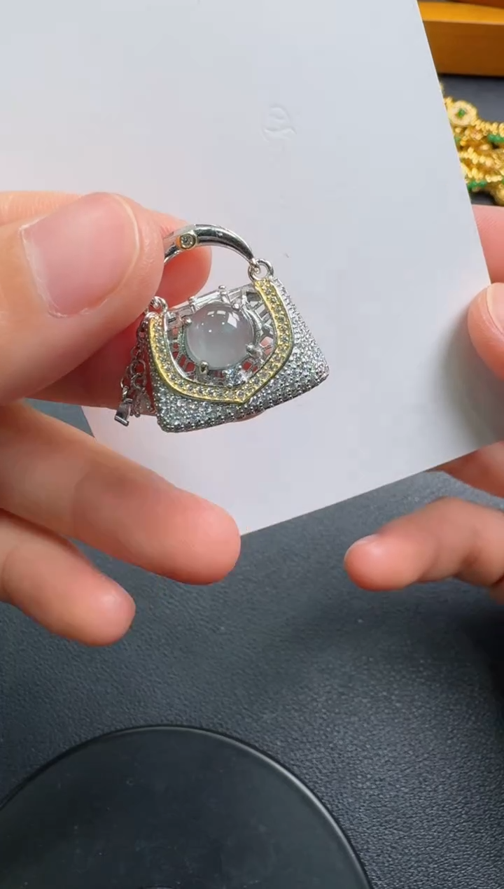 【闪购商品】翡翠颈饰银S925镶嵌无证书