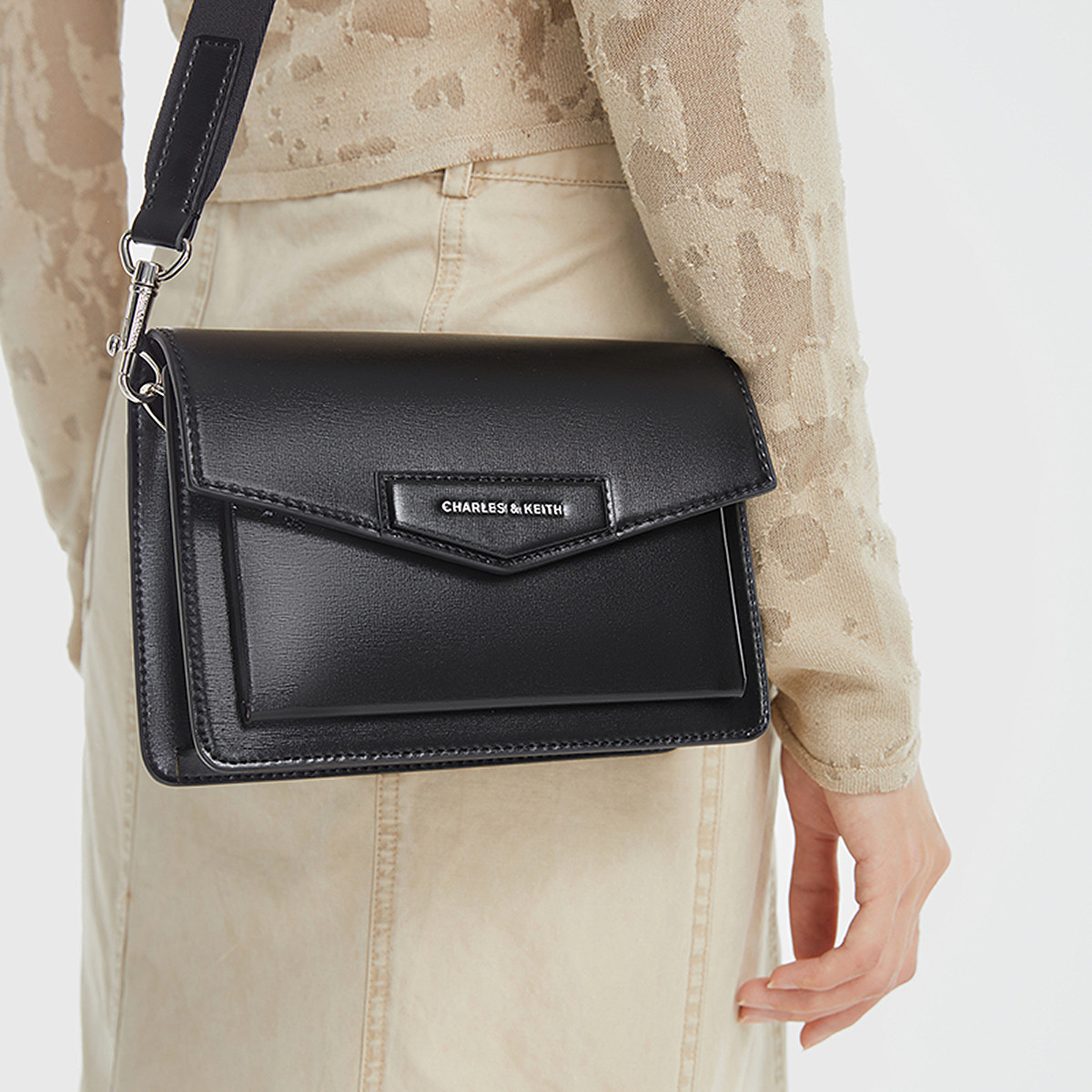 七夕礼盒简约宽肩带斜挎小方包信封包CK2-80782422