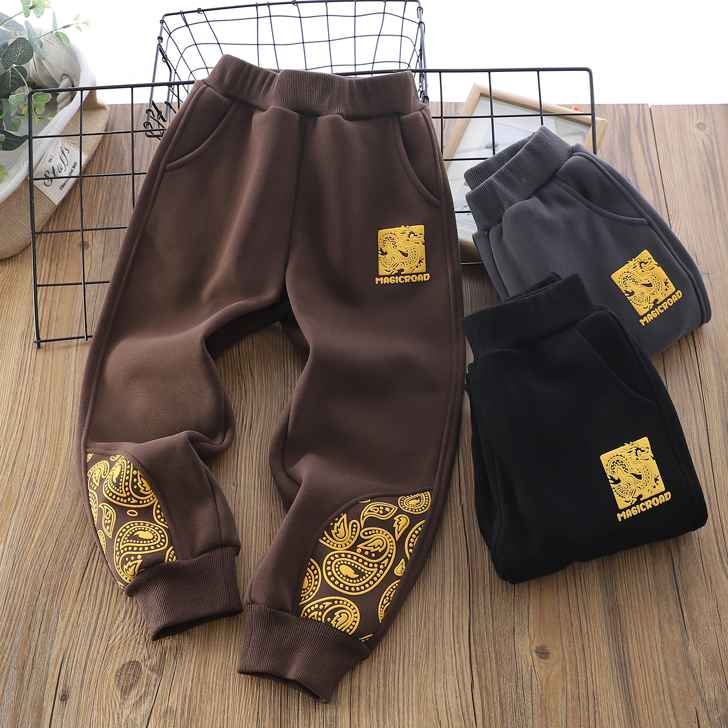 MCZY165男童加绒卫裤冬季新款儿童时尚运动裤冬装男孩卫裤