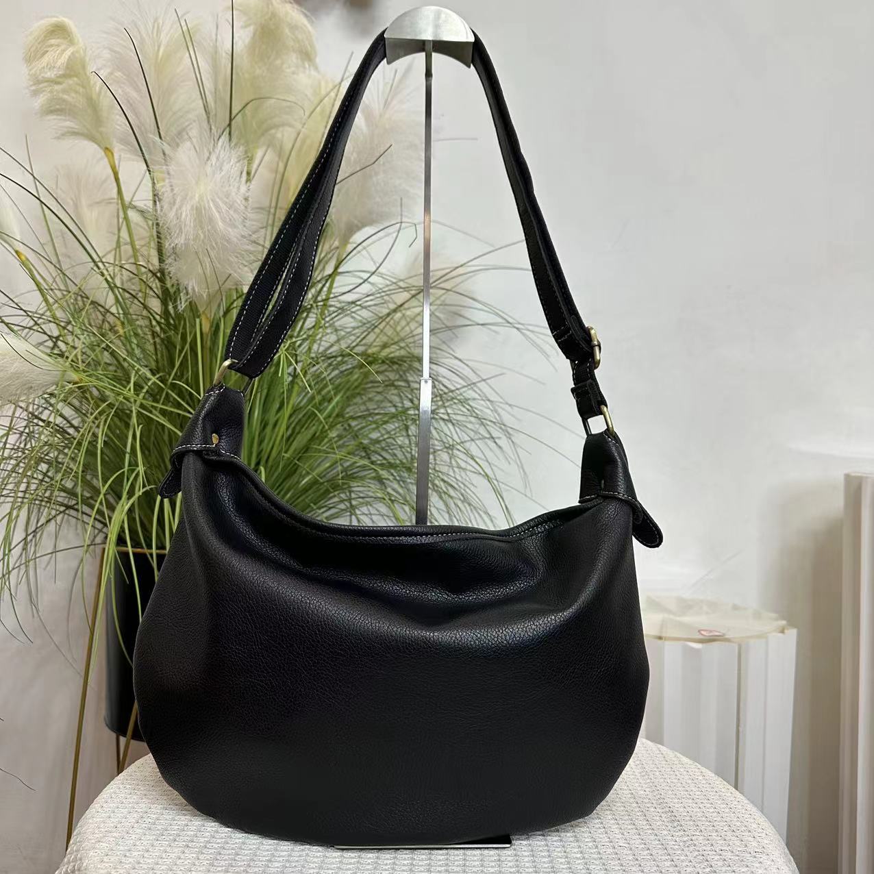 181--240时尚百搭高级感慵懒风气质女士大容量单肩斜挎女包轻奢