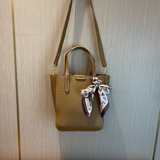 柠檬家荔枝纹质感时尚通勤百搭真皮韩版包包设计师单肩女士轻奢