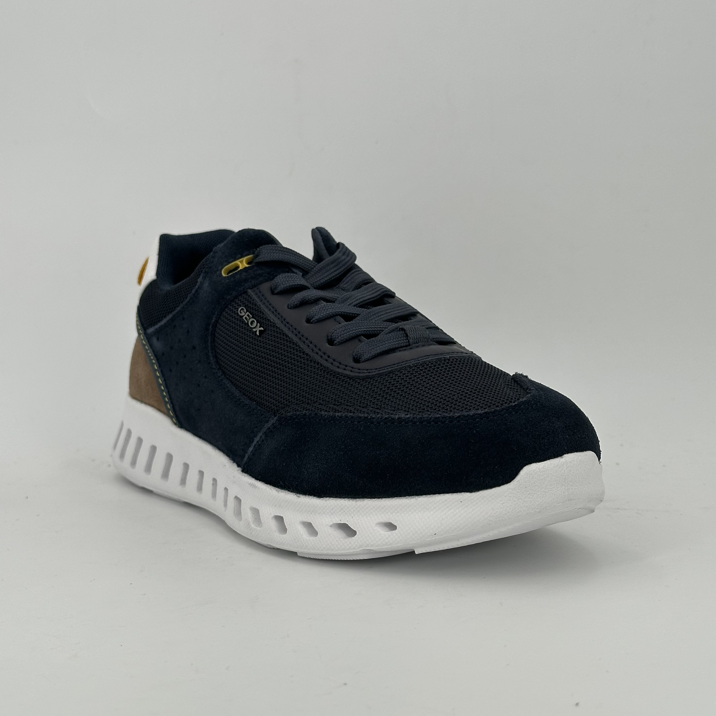 G家男士时尚休闲运动鞋U25DYA