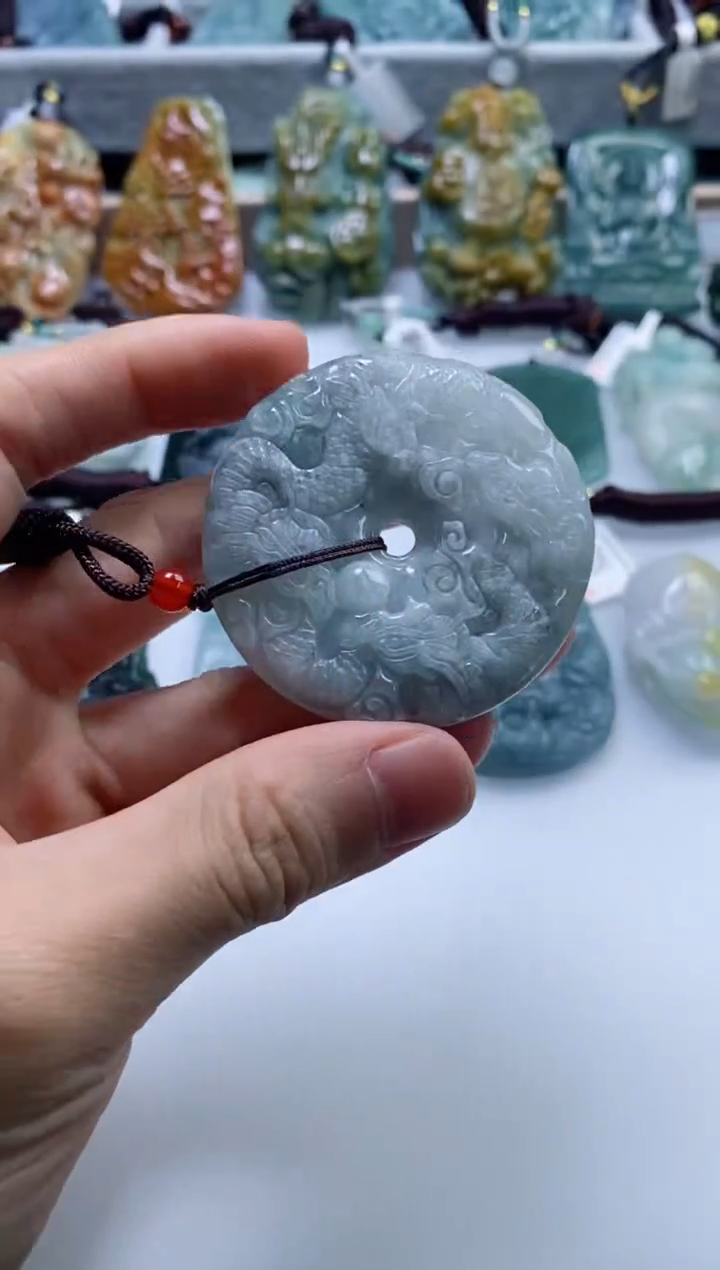 【闪购商品】翡翠挂件未镶嵌