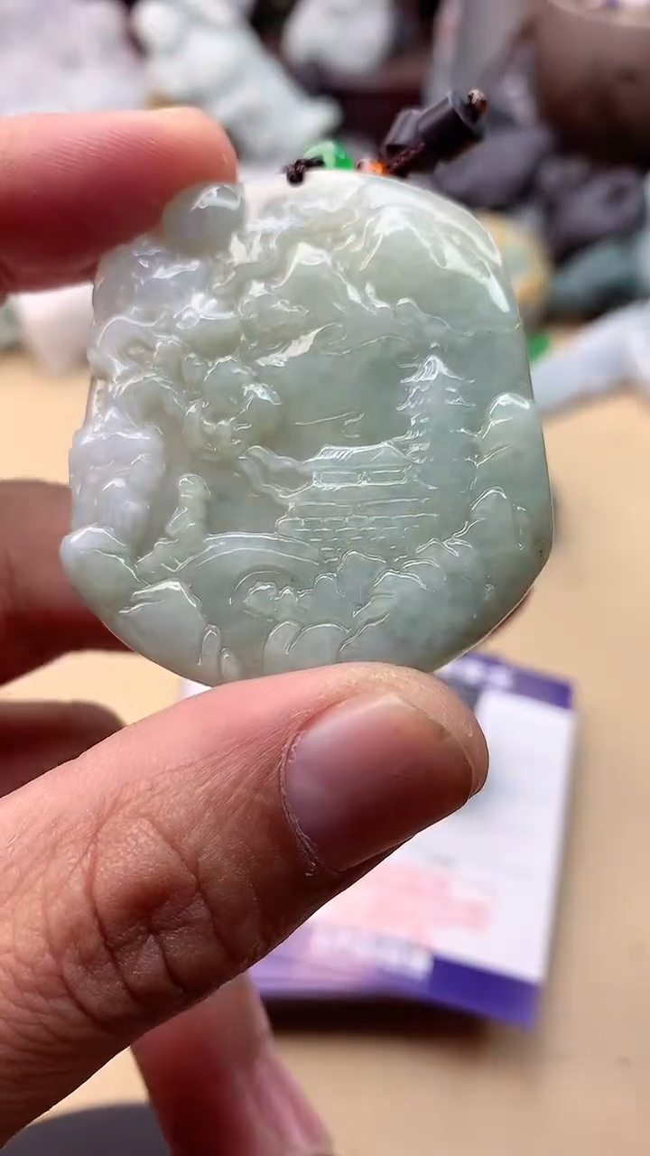 【闪购商品】翡翠颈饰未镶嵌翡翠