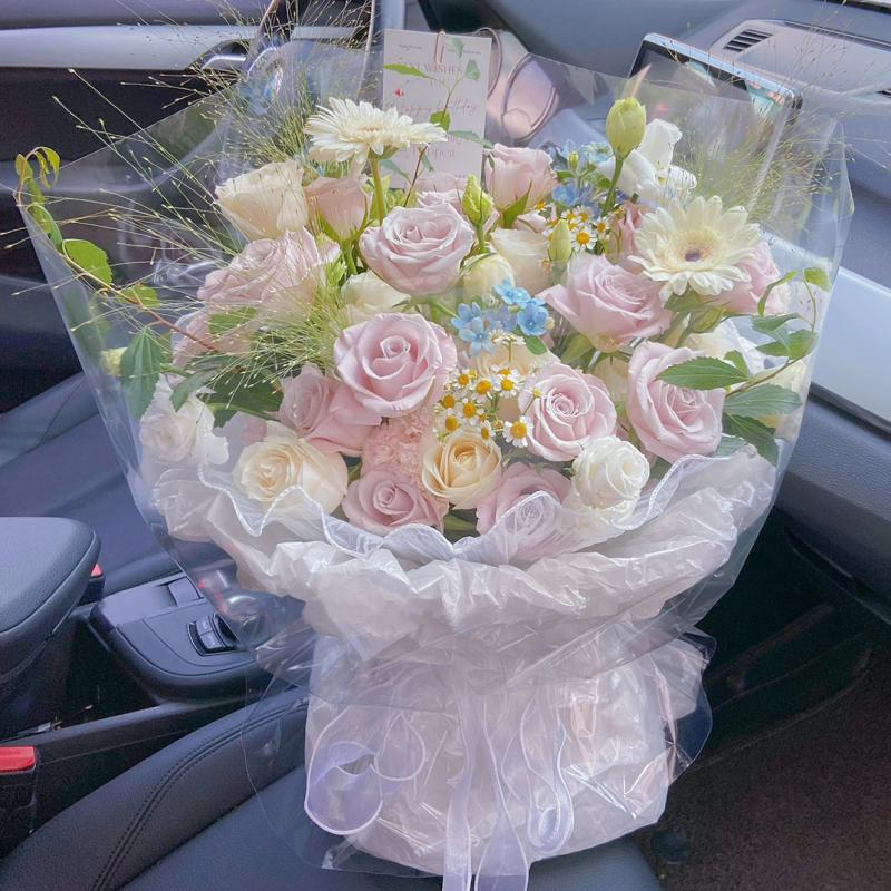 混搭玫瑰绣球花束鲜花速递同城配送女友生日北京上海广东全国花店