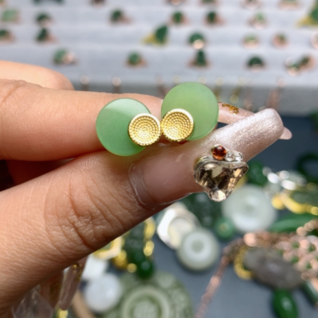 【闪购商品】和田玉耳饰未镶嵌