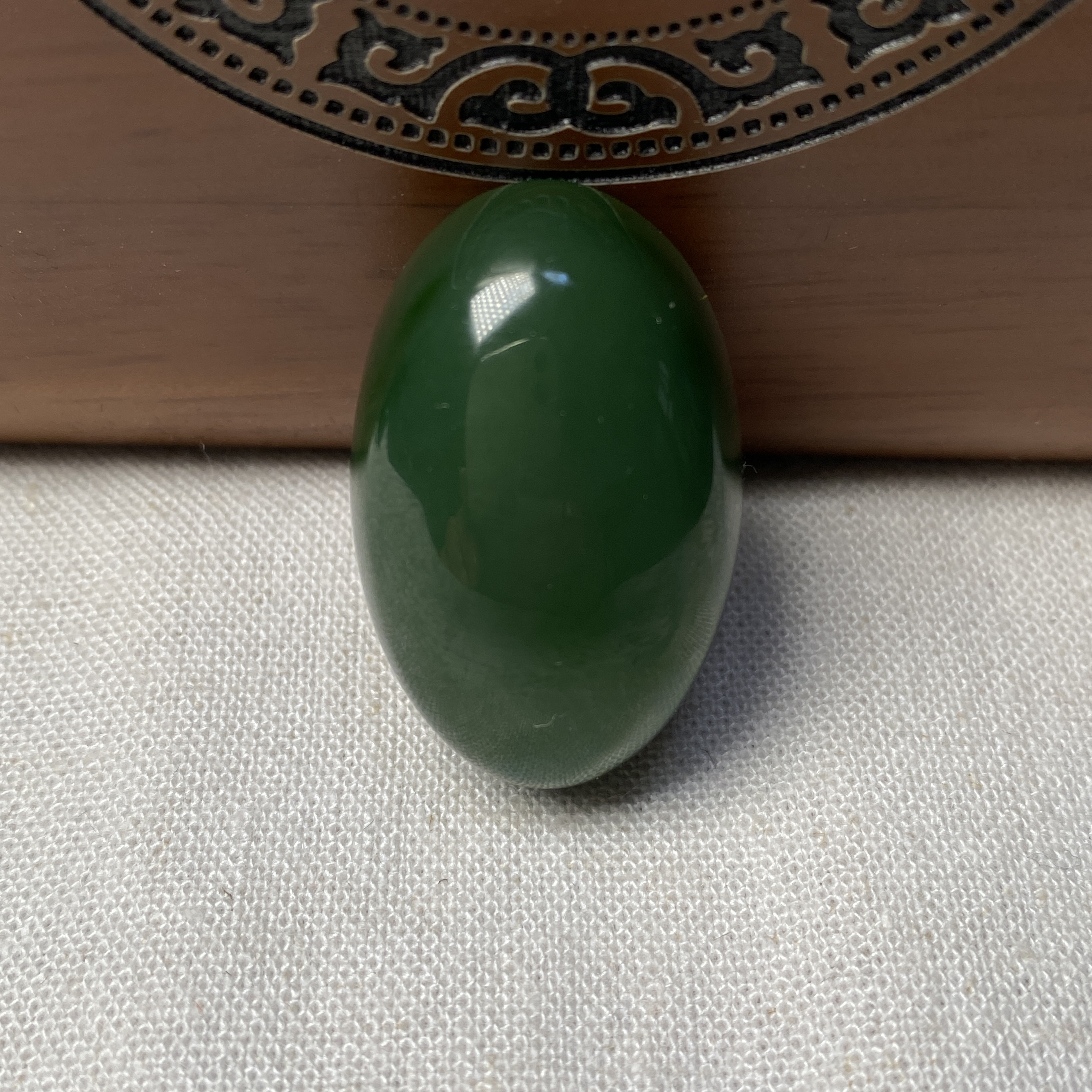 碧玉锁骨坠和田碧玉蛋面裸面