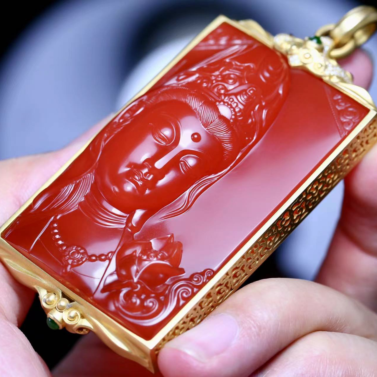 保山天然原矿南红杨柳中洞子观音牌