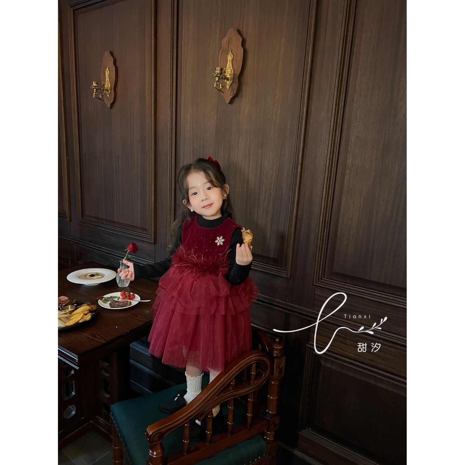 【富家千金】甜汐·冬~雪花胸针背心裙250252（汉服）