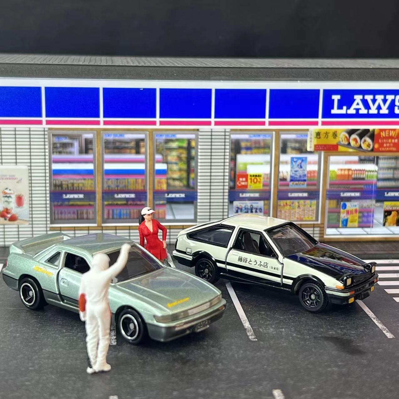 TOMY多美卡头文字D赛车sp 合金车模藤原拓海AE86 S13