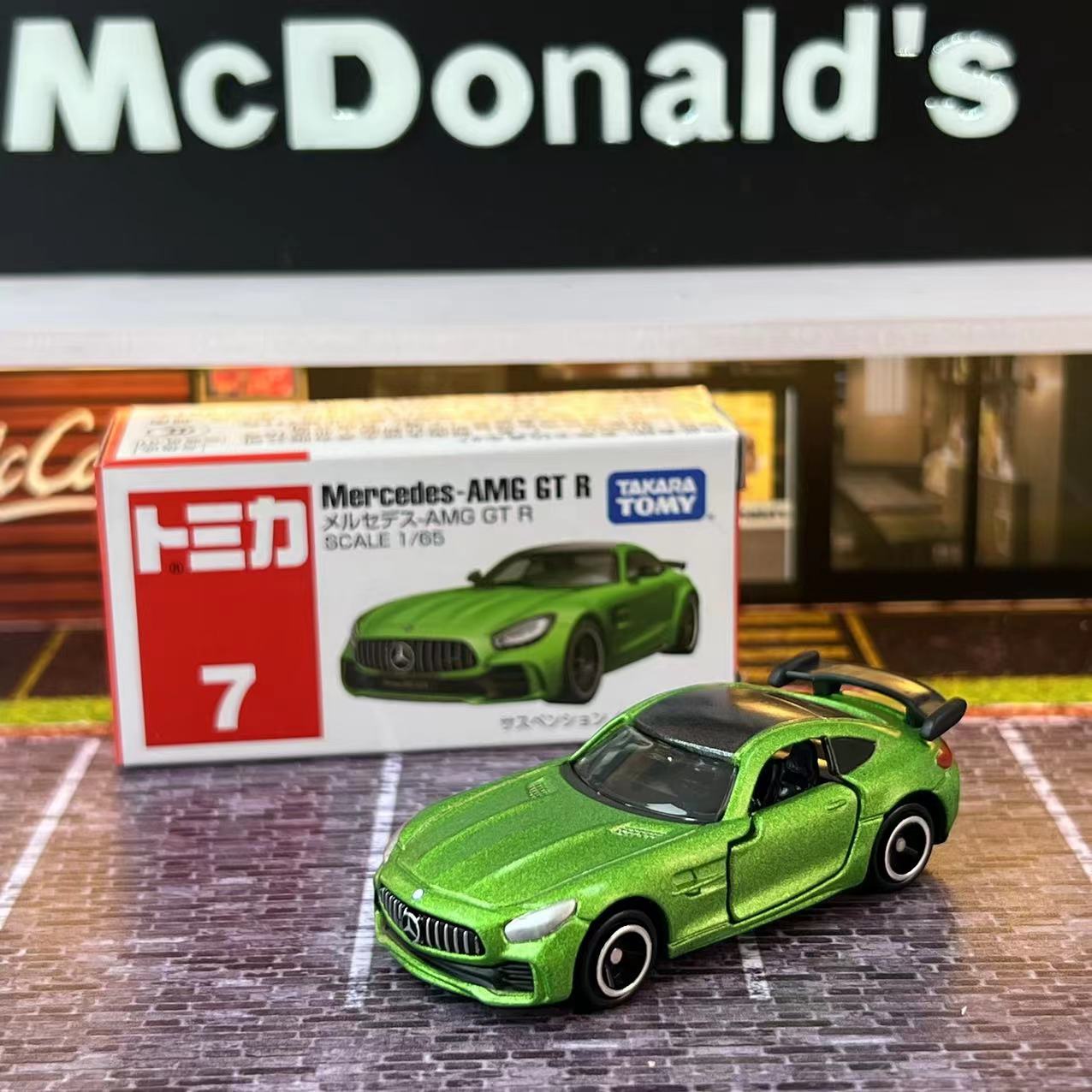 TOMY多美卡合金小汽车模型儿童男玩具车7号奔驰AMG GTR跑车