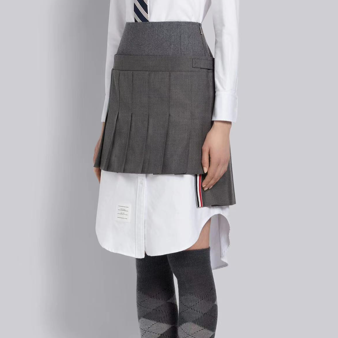 全新未使用 THOMBROWNE /斜纹迷你半身裙/38/40/42码